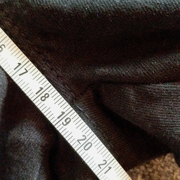 Etienne Marcel Signature Skinny With Red Zipper Details - Picture 14 of 15